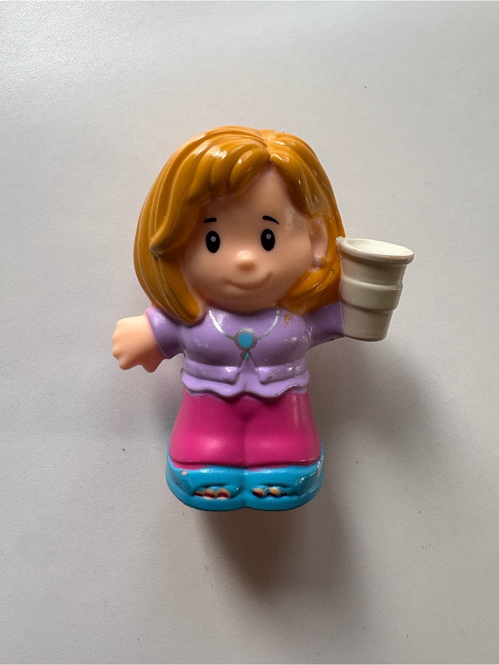 ⭐️ Fisher Price Little People Coffee Mom Figure (2015)